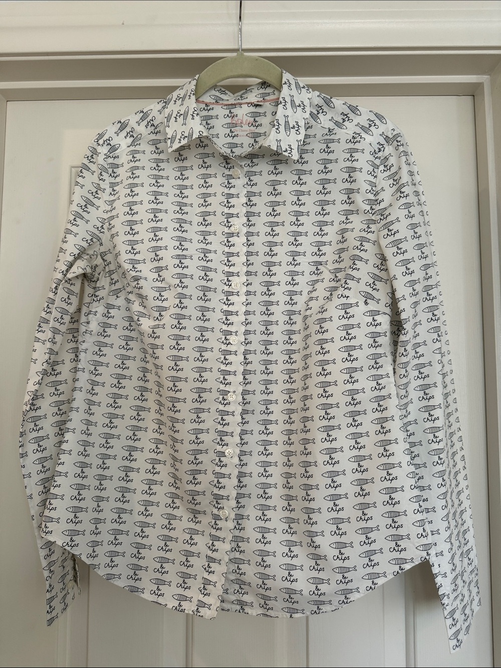 Boden Women’s Classic Shirt Button down Fish & Chips Pattern